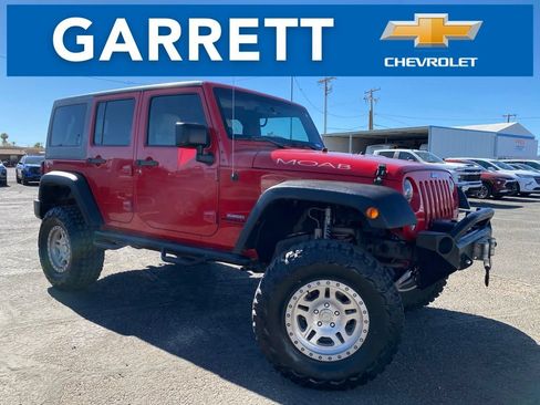 Used 2014 Jeep Wrangler Unlimited Sport w/ Quick Order Package 24S AWD/4WD image 1