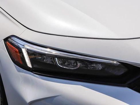 Used 2025 Honda Civic LX image 7