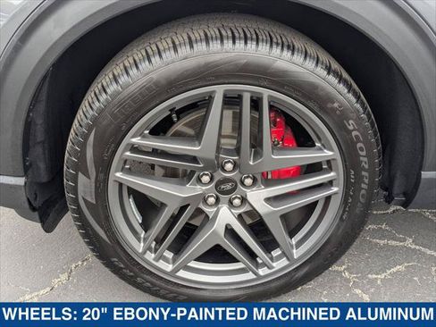 Used 2026 Ford Explorer ST-Line w/ ST-Line Street Pack RWD image 9