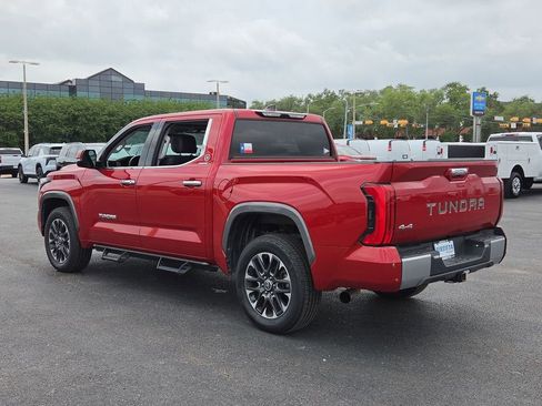 Used 2022 Toyota Tundra Limited w/ Power Package AWD/4WD image 4