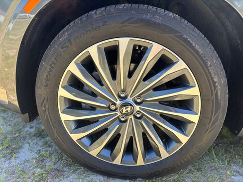 Used 2024 Hyundai Palisade Calligraphy image 47