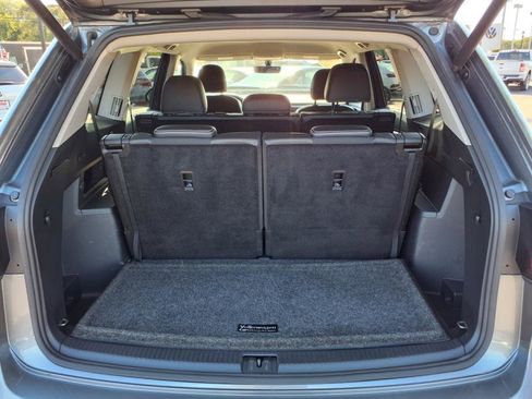 Certified 2022 Volkswagen Atlas SE image 12