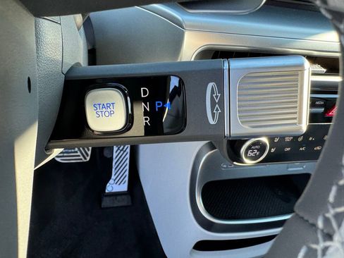 New 2026 Hyundai Ioniq 9 Calligraphy image 26