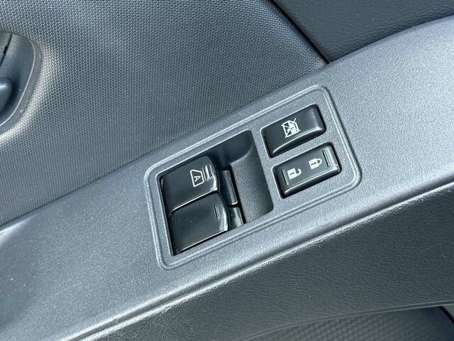 Used 2022 Nissan Frontier S w/ Technology Package AWD/4WD image 13