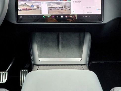 Used 2023 Tesla Model X Plaid image 22