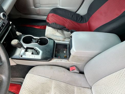 Used 2014 Toyota Camry FWD image 26