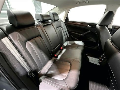 Used 2020 Volkswagen Passat 2.0T SEL image 26