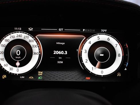 Used 2024 Aston Martin DB12 Coupe RWD image 38