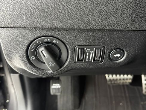 Used 2021 Dodge Charger R/T w/ Harman/Kardon Audio Group image 26