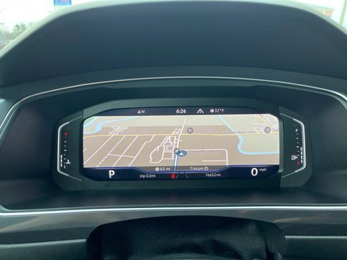 Used 2021 Volkswagen Tiguan SEL Premium R-Line image 29