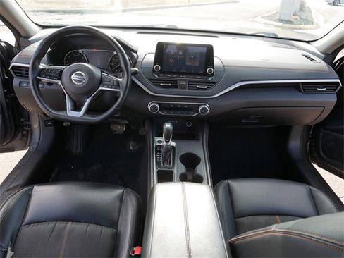 Used 2019 Nissan Altima 2.5 SR image 22