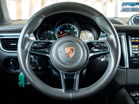 Used 2015 Porsche Macan Turbo image 13