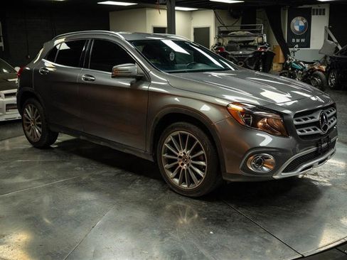 Used 2018 Mercedes-Benz GLA 250 w/ Convenience Package image 5