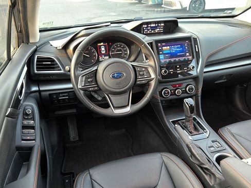 Used 2020 Subaru Crosstrek 2.0i Limited w/ Moonroof Package w/Navigation AWD/4WD image 18