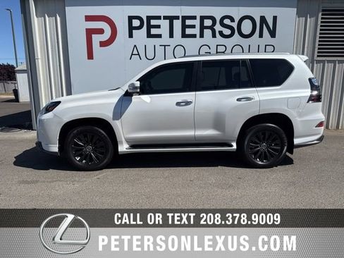 Used 2023 Lexus GX 460 Premium AWD/4WD image 7