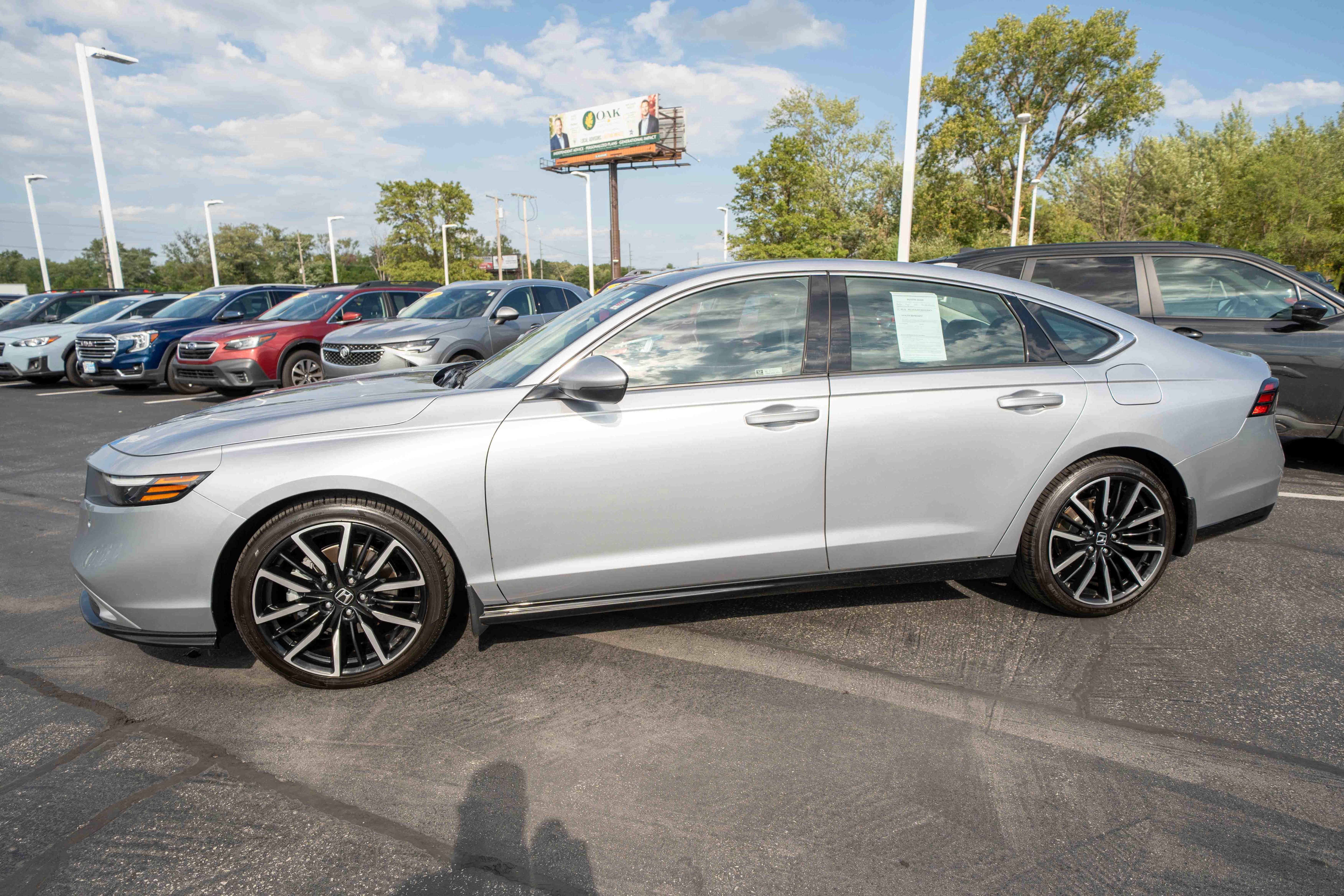 Certified 2023 Honda Accord Touring image 3