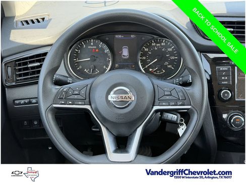 Used 2021 Nissan Rogue Sport S FWD image 12