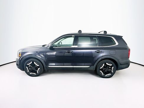Used 2025 Kia Telluride S image 4