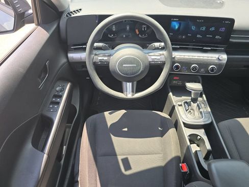 Used 2024 Hyundai Kona SE FWD image 21