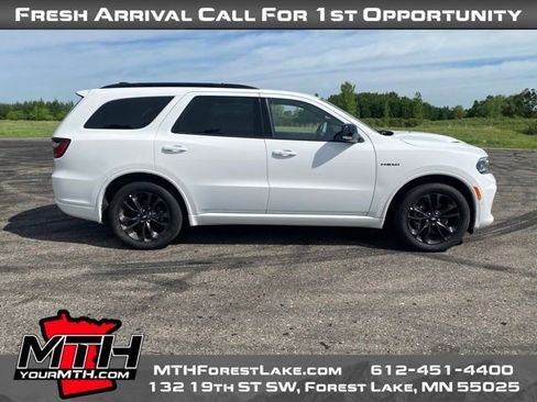 Used 2025 Dodge Durango R/T w/ Blacktop Package AWD/4WD image 1