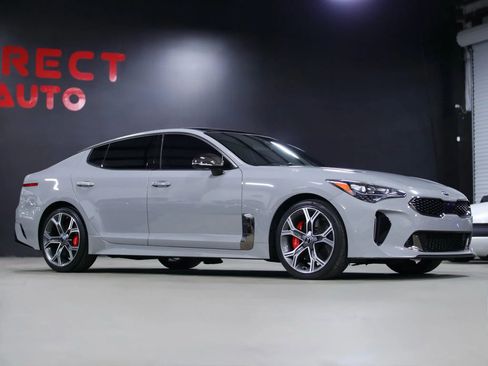 Used 2021 Kia Stinger GT1 image 8