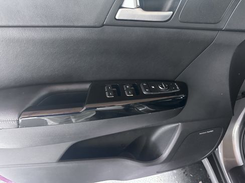 Used 2018 Kia Sportage EX w/ EX Technology Package FWD image 43