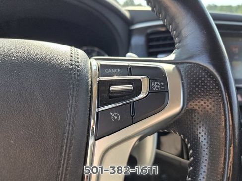 Used 2018 Mitsubishi Outlander SEL AWD/4WD image 28