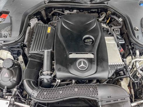 Used 2018 Mercedes-Benz E 300 image 26