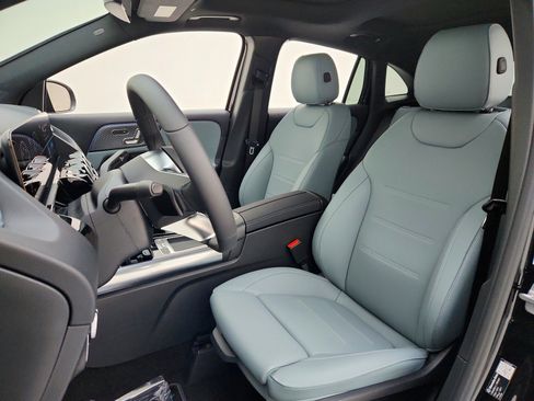 New 2026 Mercedes-Benz GLA 250 image 17