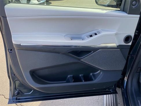 New 2026 Lincoln Navigator Reserve image 11