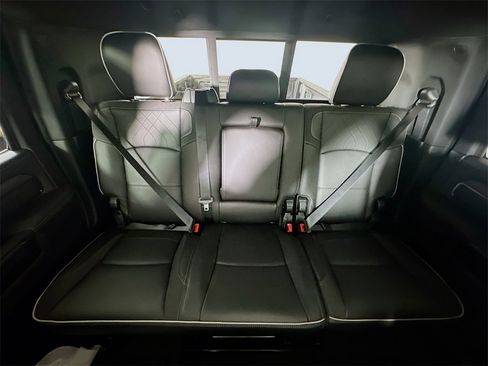 New 2026 RAM 3500 Limited image 10