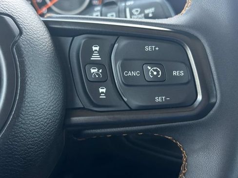 Used 2024 Jeep Wrangler Sport AWD/4WD image 26