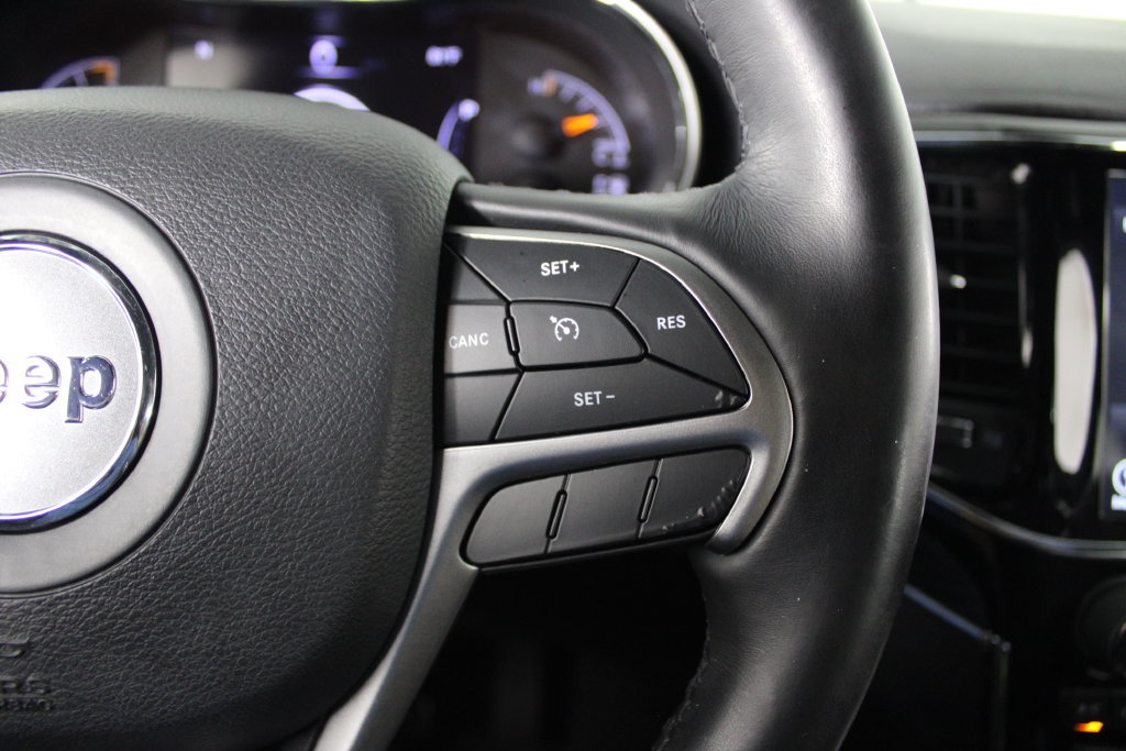 Used 2019 Jeep Grand Cherokee Limited RWD image 26