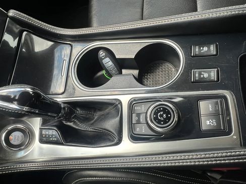 Used 2021 Nissan Maxima 3.5 SV w/ Floor Mat Group FWD image 23