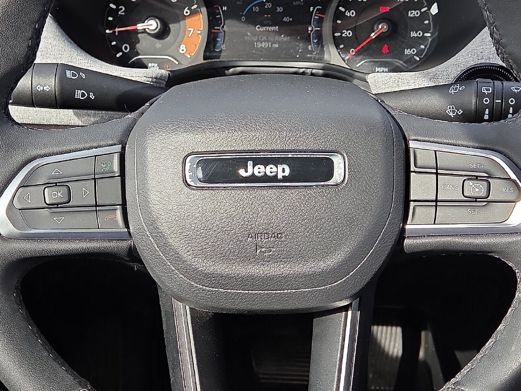 Used 2024 Jeep Compass Latitude AWD/4WD image 30