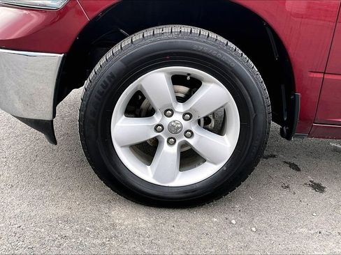 Used 2024 RAM 1500 Classic SLT image 9