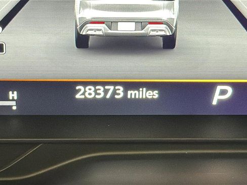 Used 2023 INFINITI QX60 Luxe image 10