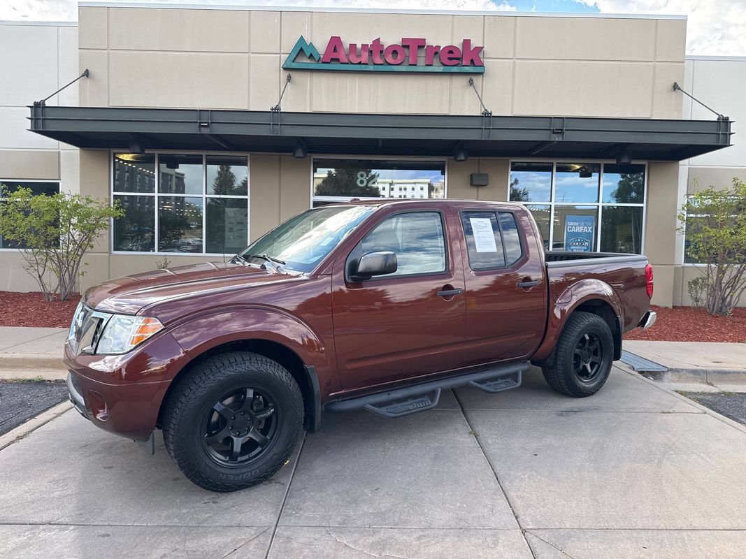 Used 2017 Nissan Frontier SV w/ SV Value Truck Package AWD/4WD image 1