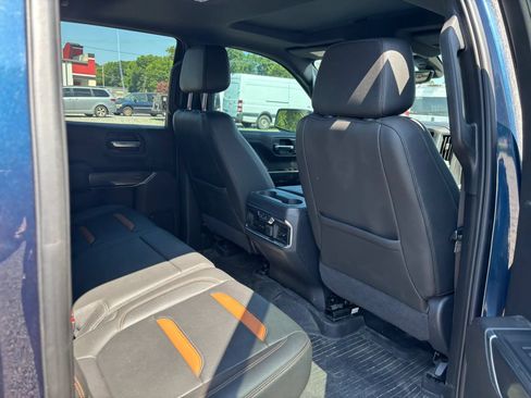 Used 2020 GMC Sierra 1500 AT4 w/ AT4 Premium Package AWD/4WD image 13