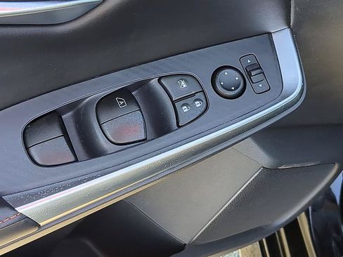 Used 2023 Nissan Sentra SR w/ Electronics Package FWD image 13