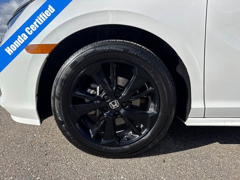 Certified 2024 Honda Odyssey Sport image 19