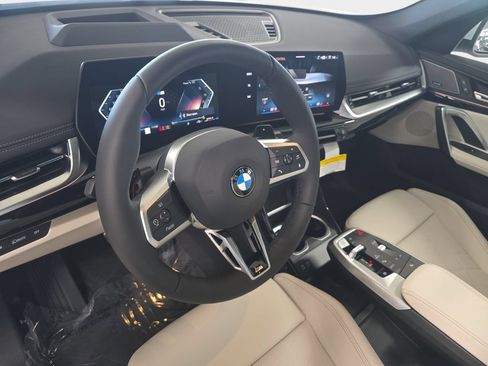 Used 2026 BMW X1 xDrive28i w/ Technology Package AWD/4WD image 11