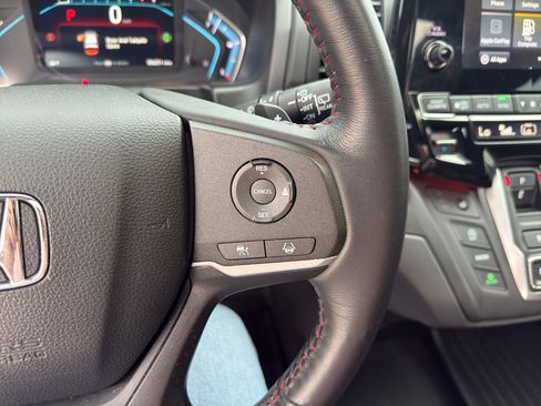Used 2024 Honda Odyssey Sport image 24