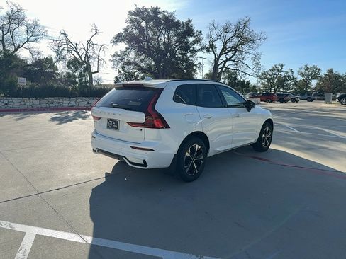 Used 2026 Volvo XC60 B5 Core AWD/4WD image 6