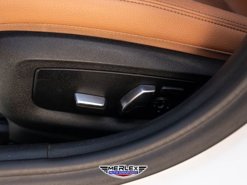Used 2019 BMW 540i w/ M Sport Package image 41