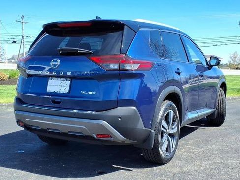 Certified 2022 Nissan Rogue SL w/ SL Premium Package AWD/4WD image 3