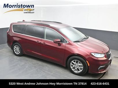 Used 2021 Chrysler Pacifica Touring w/ Cold Weather Group