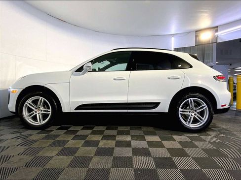 New 2026 Porsche Macan AWD/4WD image 2