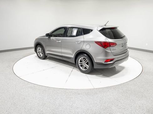 Used 2018 Hyundai Santa Fe Sport FWD image 29