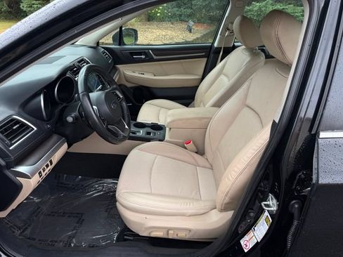 Used 2019 Subaru Legacy 3.6R Limited AWD/4WD image 5